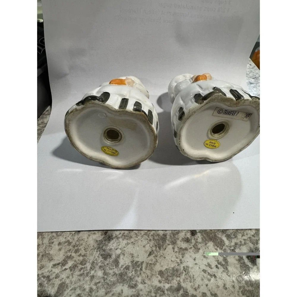 Vintage Ceramic Chef Salt and Pepper Shakers Set French Bistro Baker Baguette
